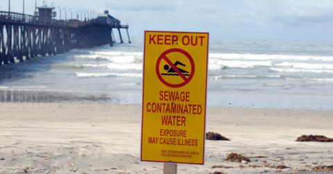 Sign at Imperial Beach warning of sewage contamination.