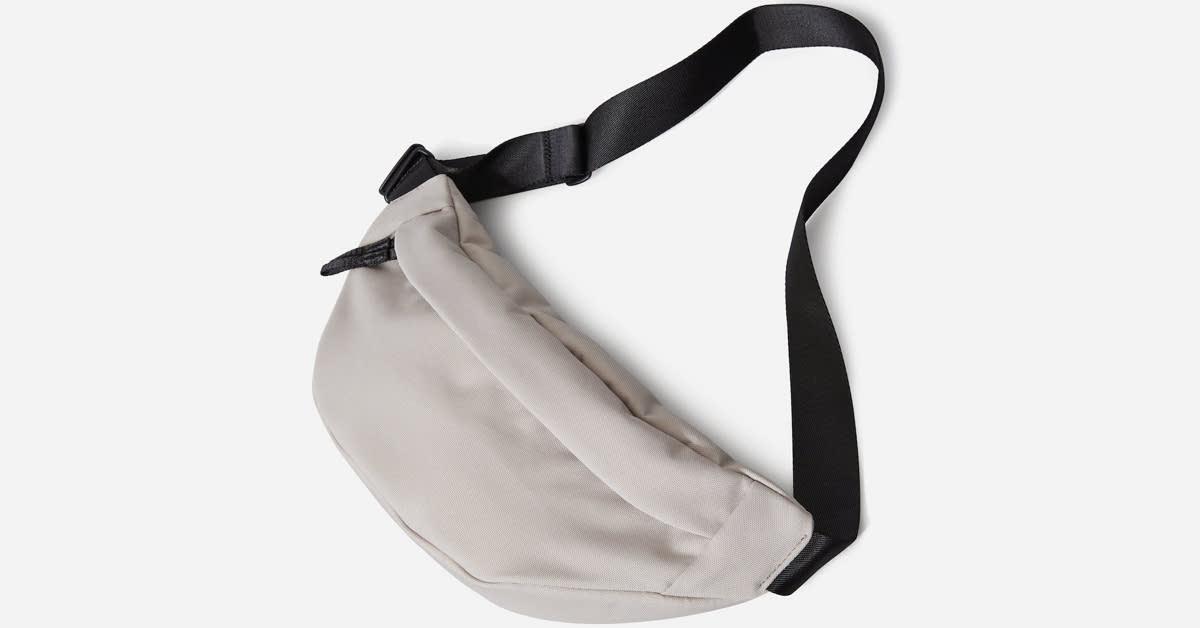 This lululemon Everywhere Belt Bag dupe is in stock and half the cost on