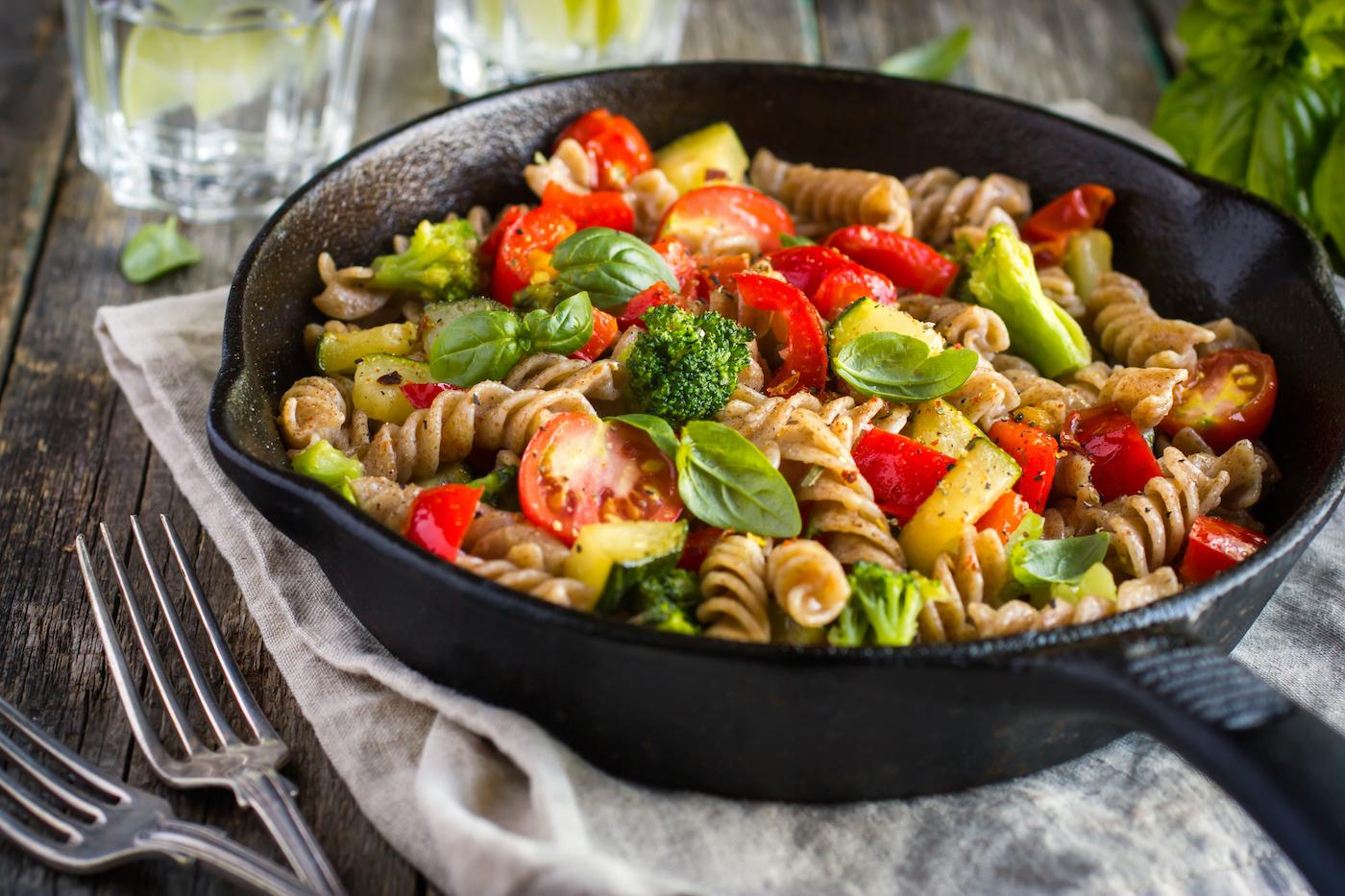 How to break in a cast iron pan - Chatelaine