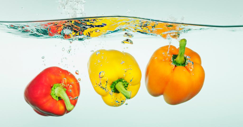 The Dirty Dozen and Clean Fifteen 2022 Advise Shoppers on Pesticides in