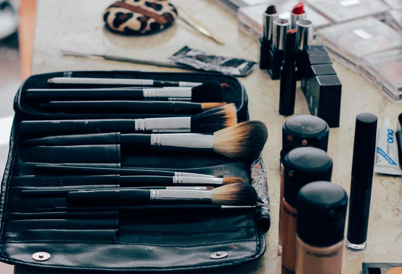 What Are Parabens And Phthalates? They're Hiding in Your Cosmetics