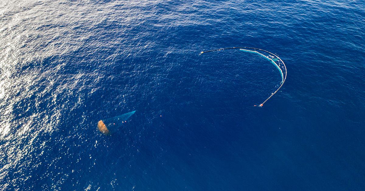 The Ocean Cleanup Successfully Catches Plastic in Great Pacific Garbage  Patch • Press Release • The Ocean Cleanup