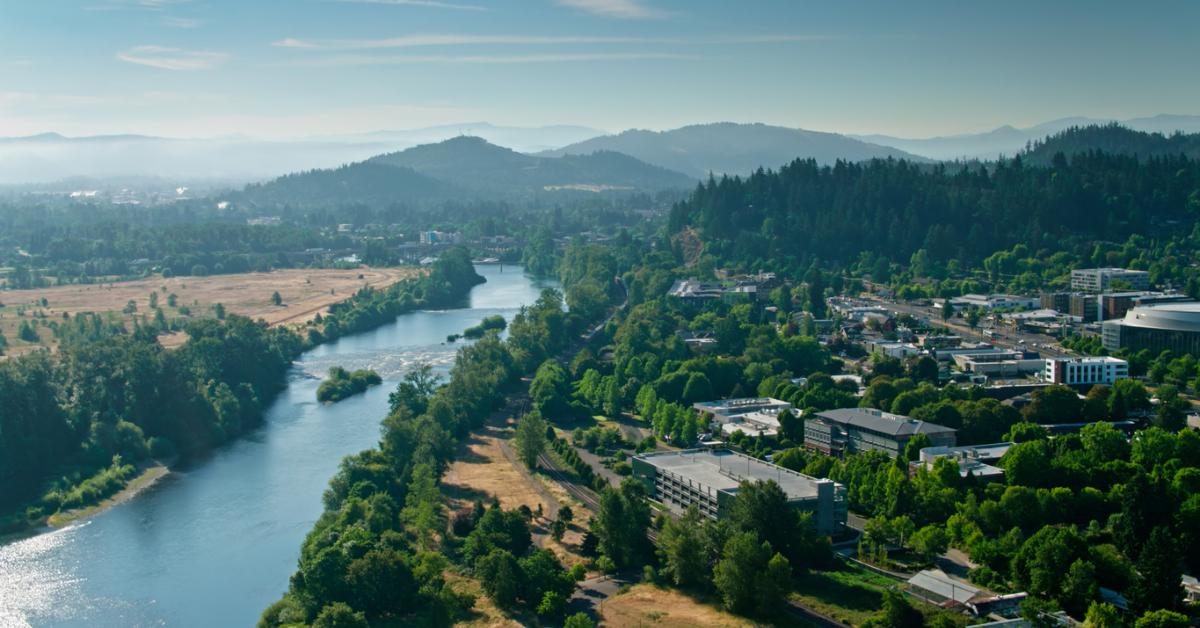 aerial view of the Willamette River in Eugene, Ore.