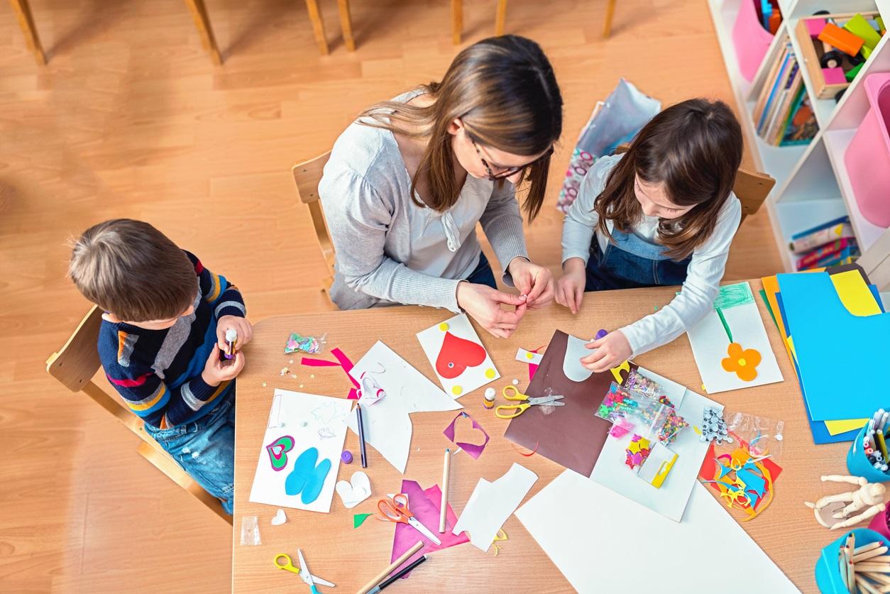 5 Kid-Friendly Indoor Crafts That Will Save Your Rainy Days