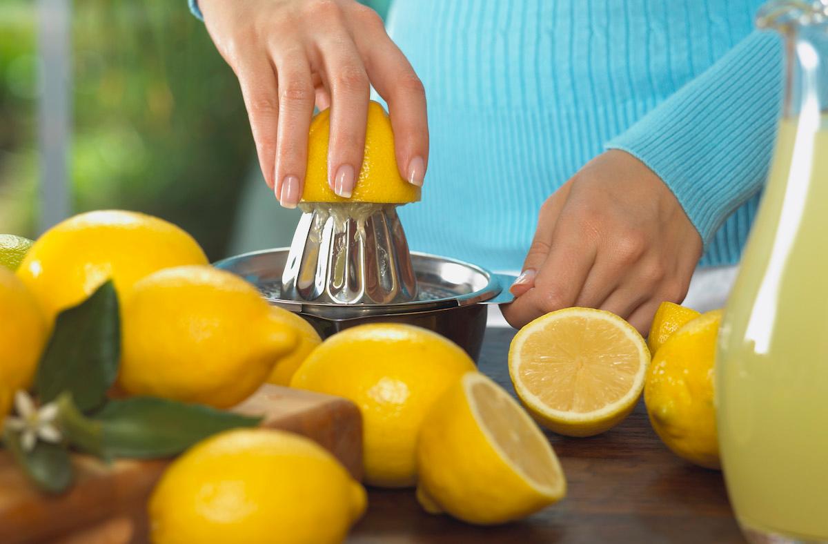 Squeezing lemons