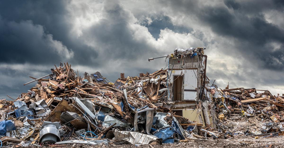 can tornadoes pick up cars