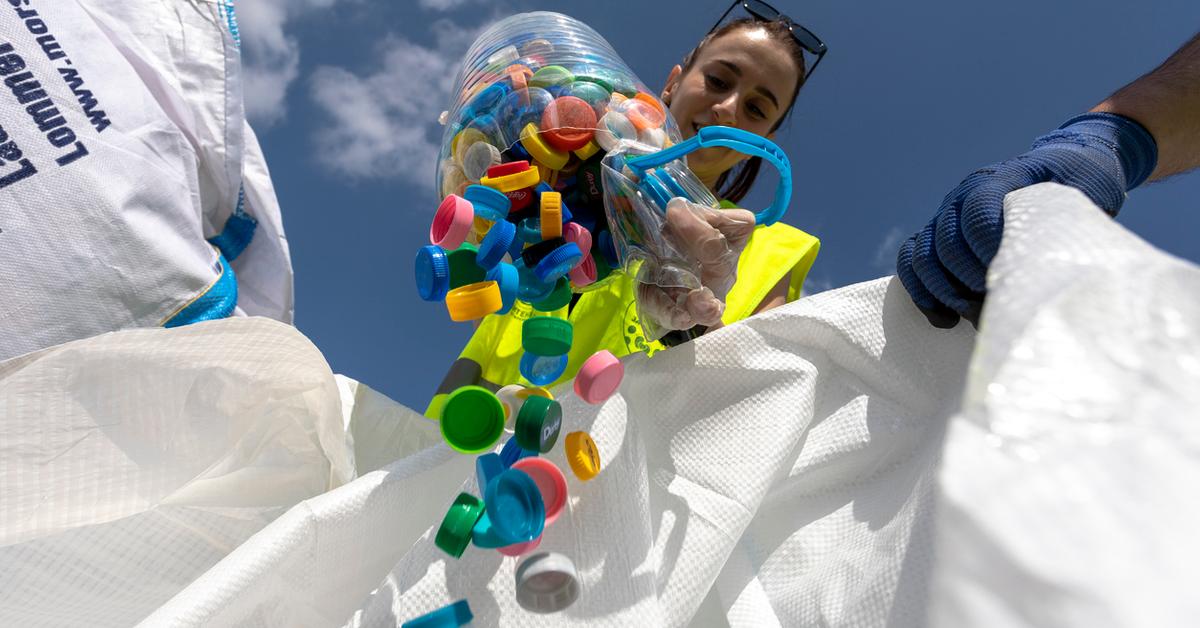 Where to Donate Plastic Bottle Caps Near Me A Guide
