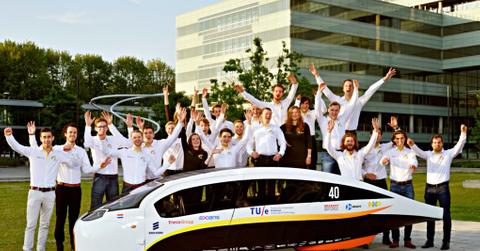 Stella Vie Solar Car x