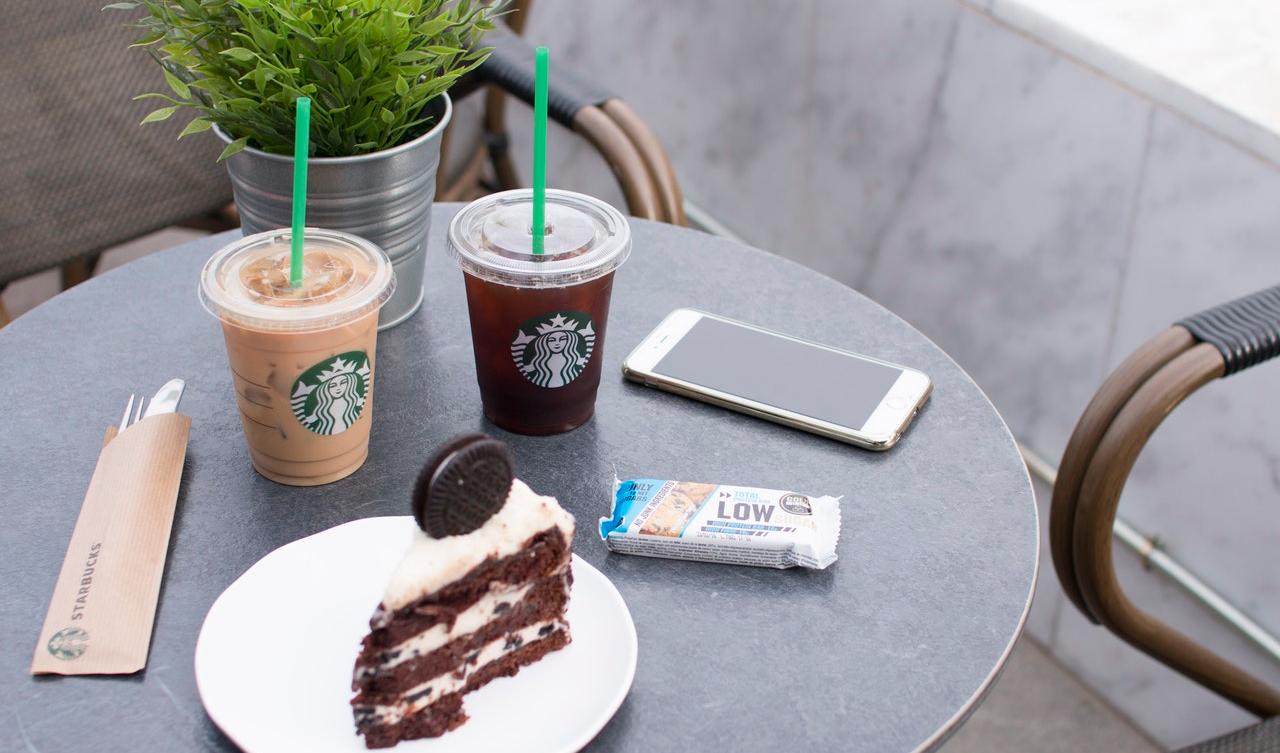 Starbucks Is Offering 10 Million For a Compostable Cup Design