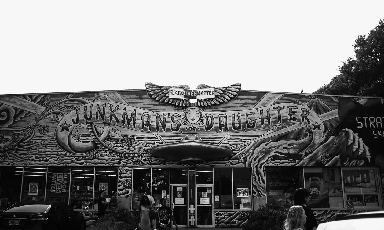 Best Thrift Stores in Atlanta Where to Shop