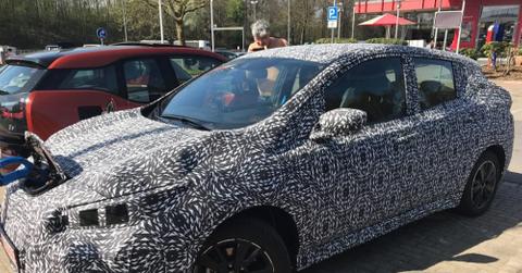 nd gen nissan leaf electrek