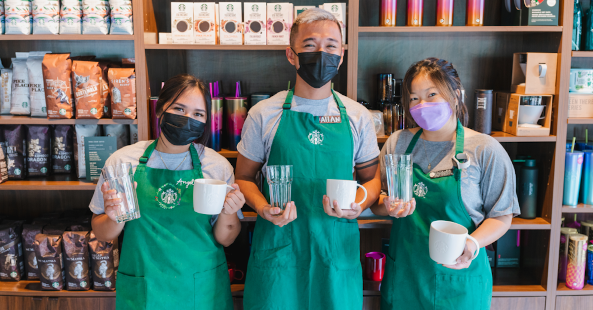 Starbucks has a dramatic new plan to ditch disposable coffee cups - Upworthy