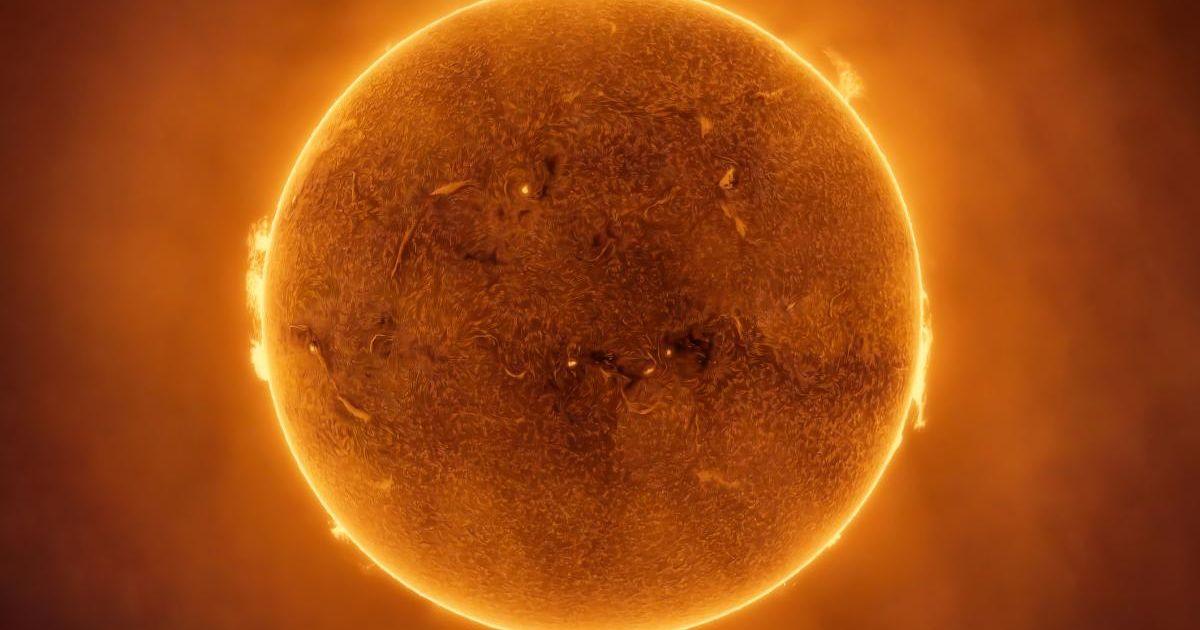 Sun flaring with energy concentrated on its corona (Representative Cover Image Source: Getty Images | Javier Zayas Photography)