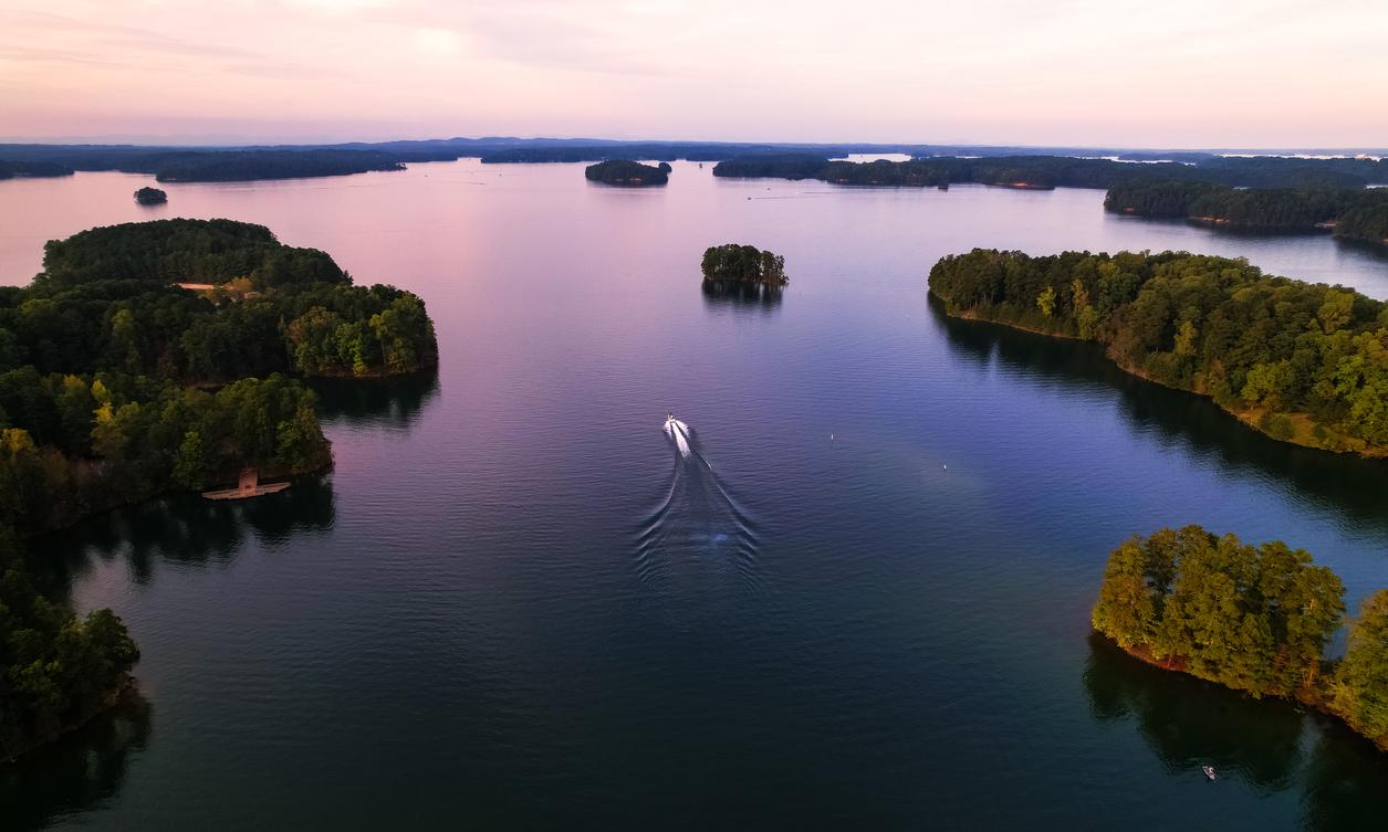 What Makes Lake Lanier so Dangerous