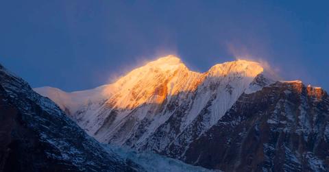 Himalayas in Manang, Eastern Annapurnas, Nepal. Peak bathed in golden light. (Cover Image Source: Getty Images | Southern Landscapes)