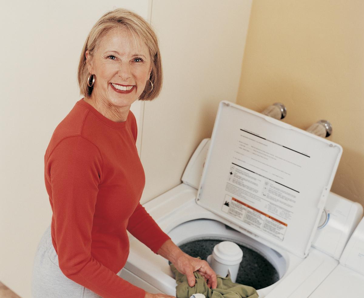 Top-loaded washing machine