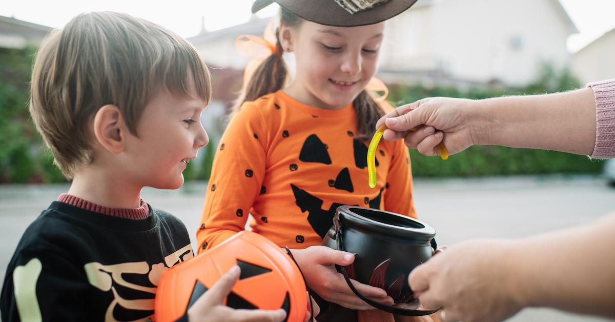 Zero-Waste Halloween Candy to Keep Trick-or-Treating Plastic Free