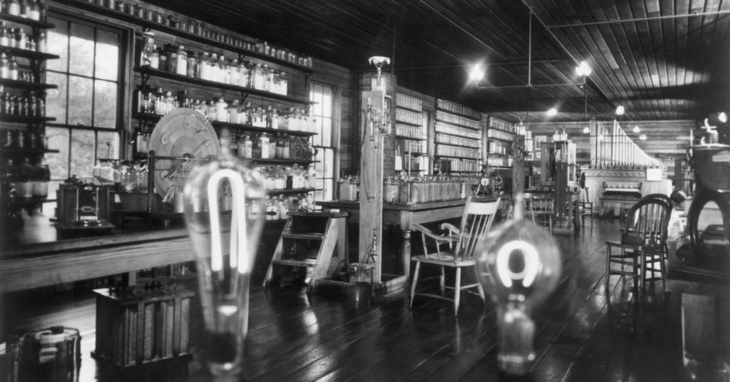 The Environmental Impact of Edison Bulbs is Higher Than You Think