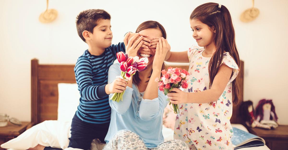 How to Dispose of Mother’s Day Flowers