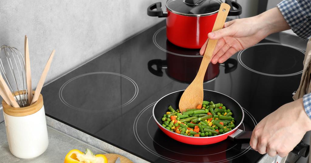 How to Reduce a Gas Stove’s Health Risks