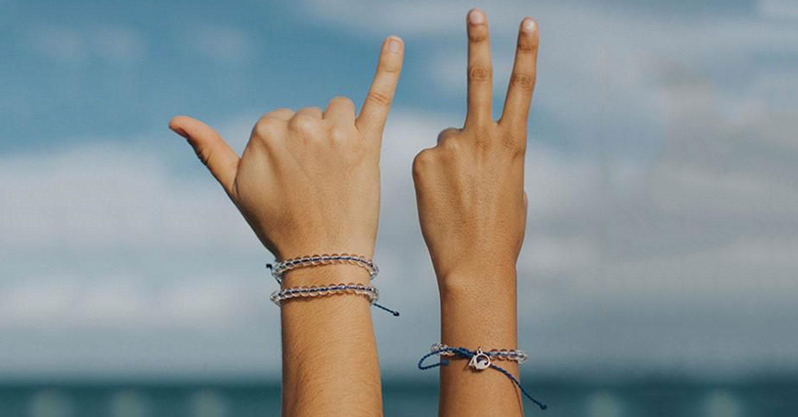 Share more than 80 bracelet plastic ocean best - in.duhocakina