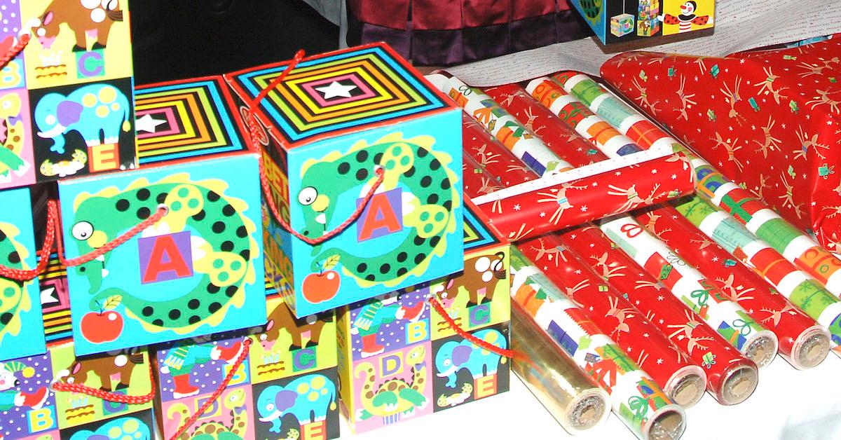 Is gift wrap deals recyclable