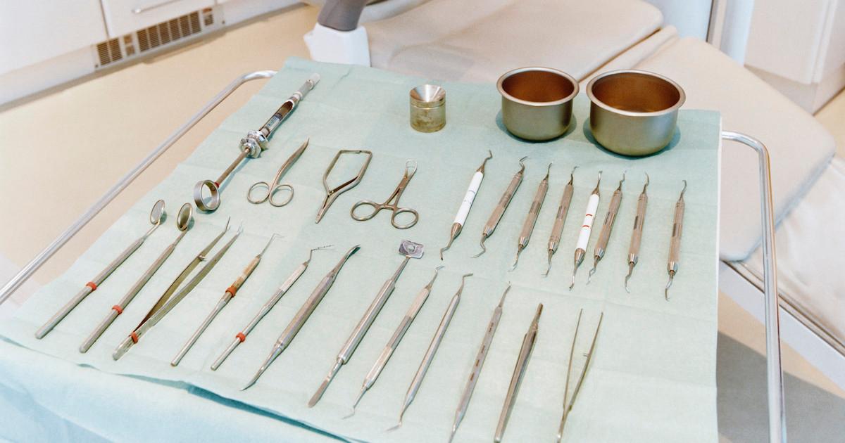 how doctors clean reusable patient supplies