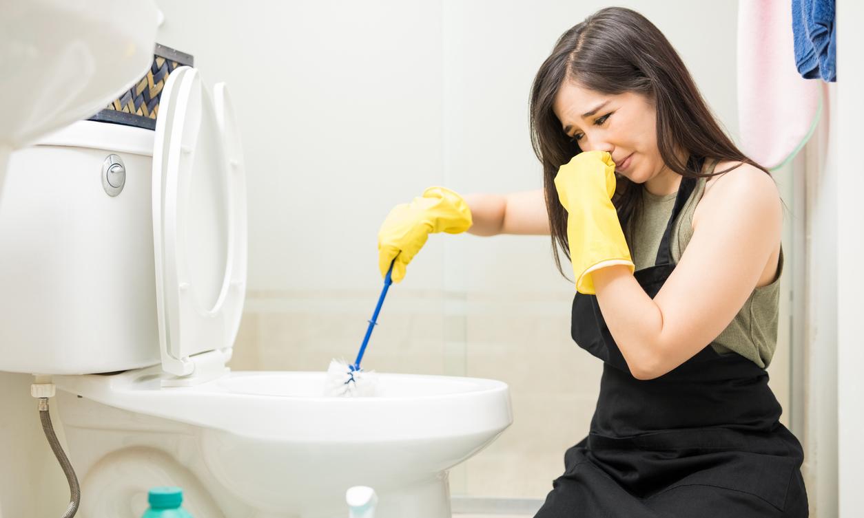 Bathroom Smell Like Sewage? Here's What to Do