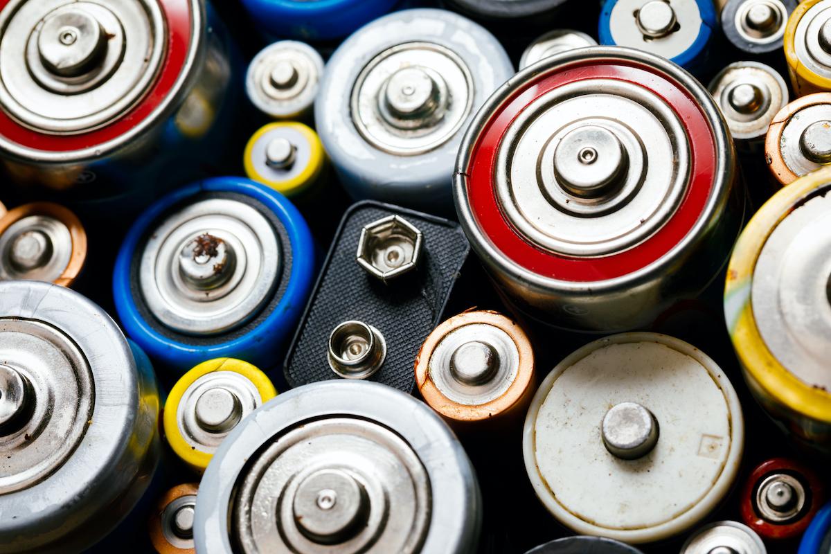 How to Recycle Batteries Alkaline, Lithium, and More