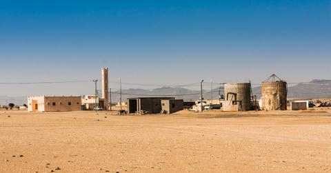 Green hydrogen renewable source plant