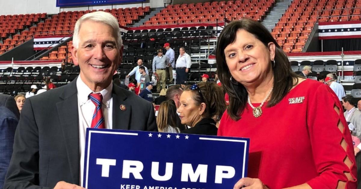 Ralph Abraham holds a Trump sign at the convention
