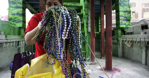 Mardi Gras Will Start Seeing Algae Based Biodegradable Beads