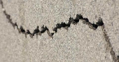 A massive crack on the Earth in an arid region. (Representative Cover Image Source: Pexels | Angelo_Giordano)