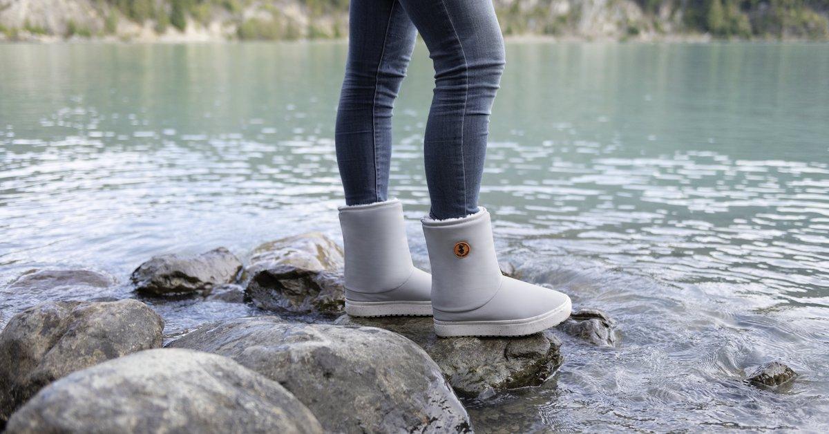 Eco-Friendly and Vegan Snow Boots to 