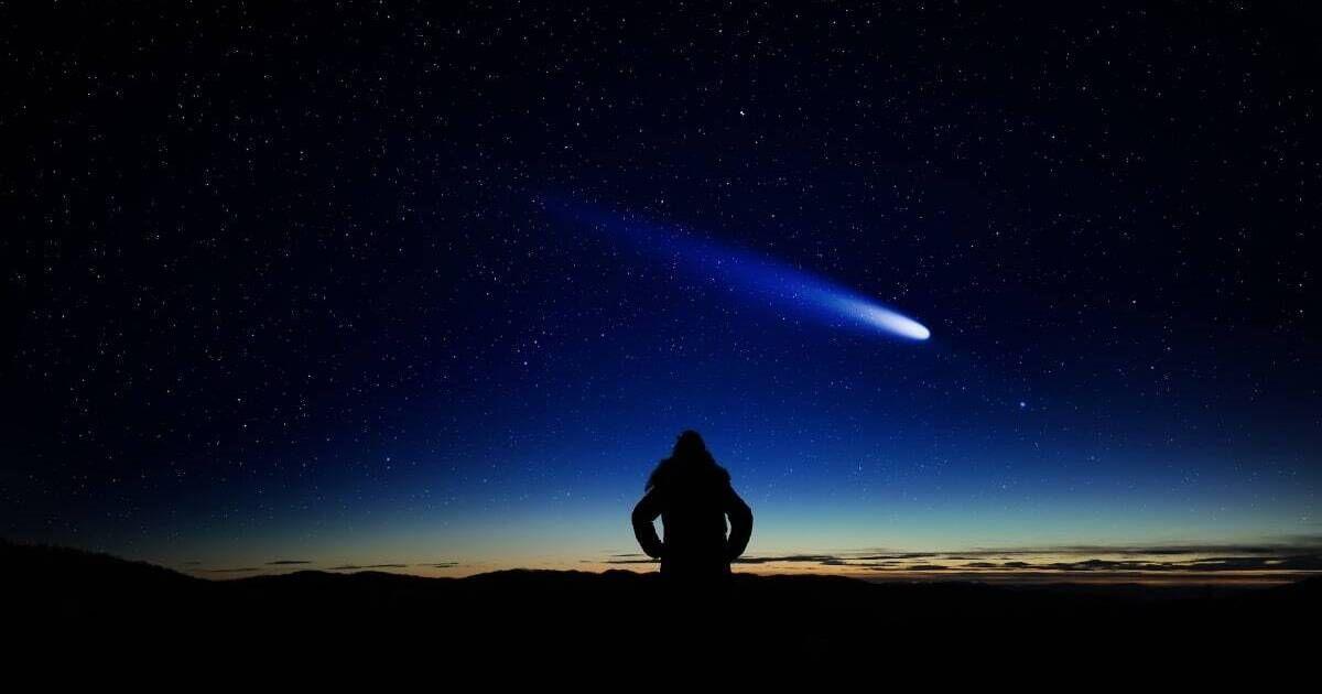 A man watches a comet pass by. (Representative Cover Image Source: Pexels | m-gucci)