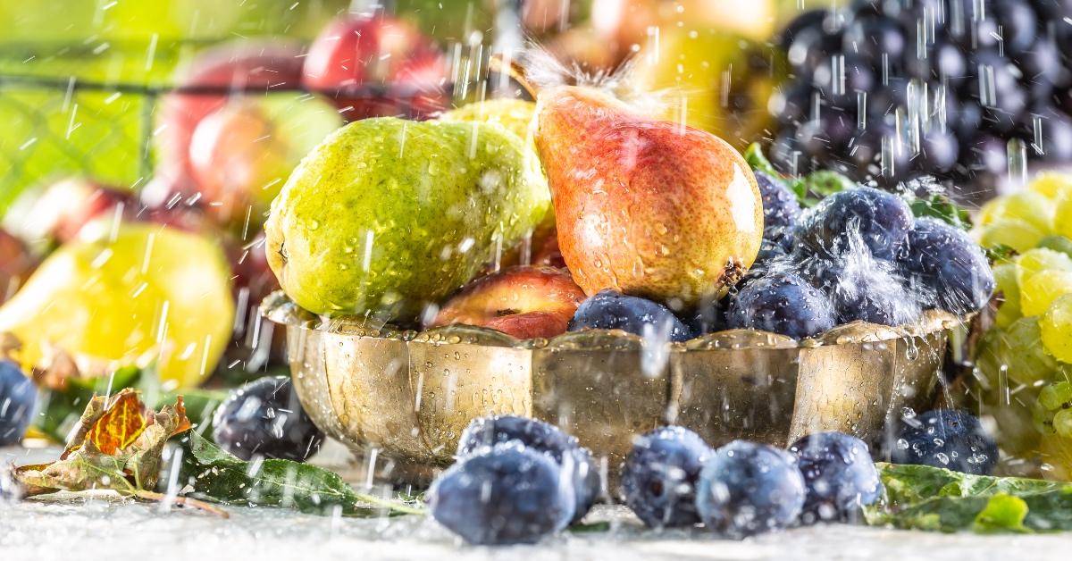 Food Safety Guide to Washing Fruits and Vegetables​