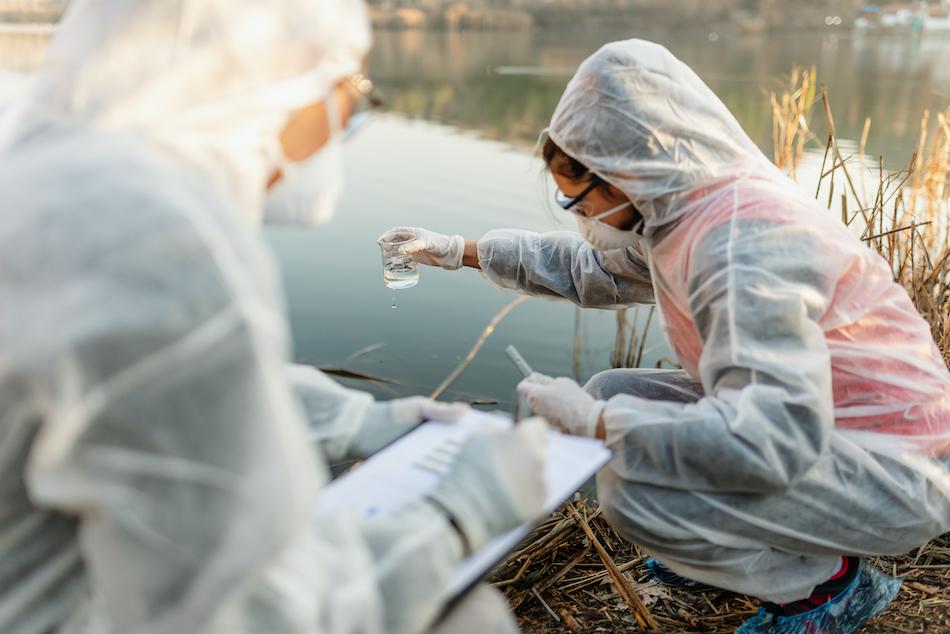 Researchers Test Water Quality in a River