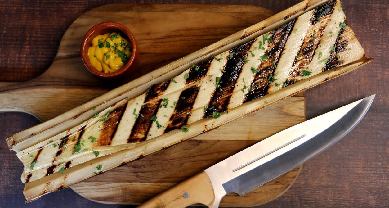 What Does Hearts of Palm Taste Like? How to Cook It