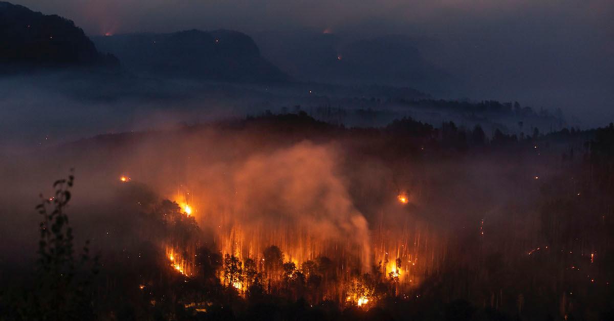 how-much-do-wildfire-firefighters-make-bottom-line-not-enough