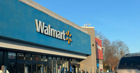 The front of a Walmart store