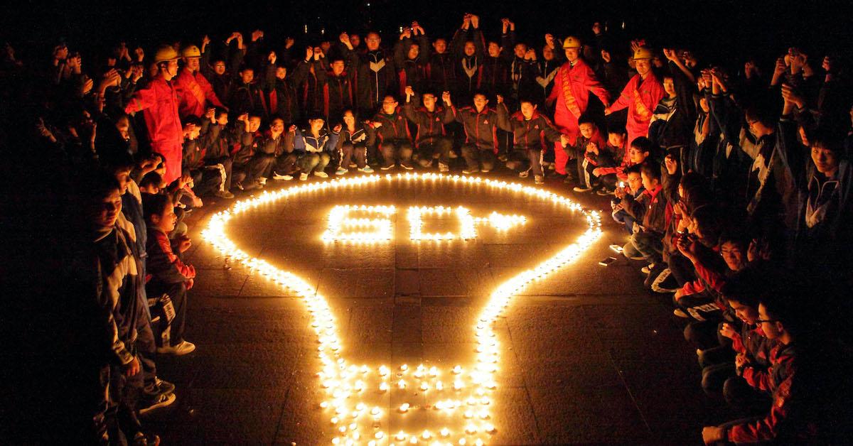 Earth Hour Activities to Celebrate the in the Dark