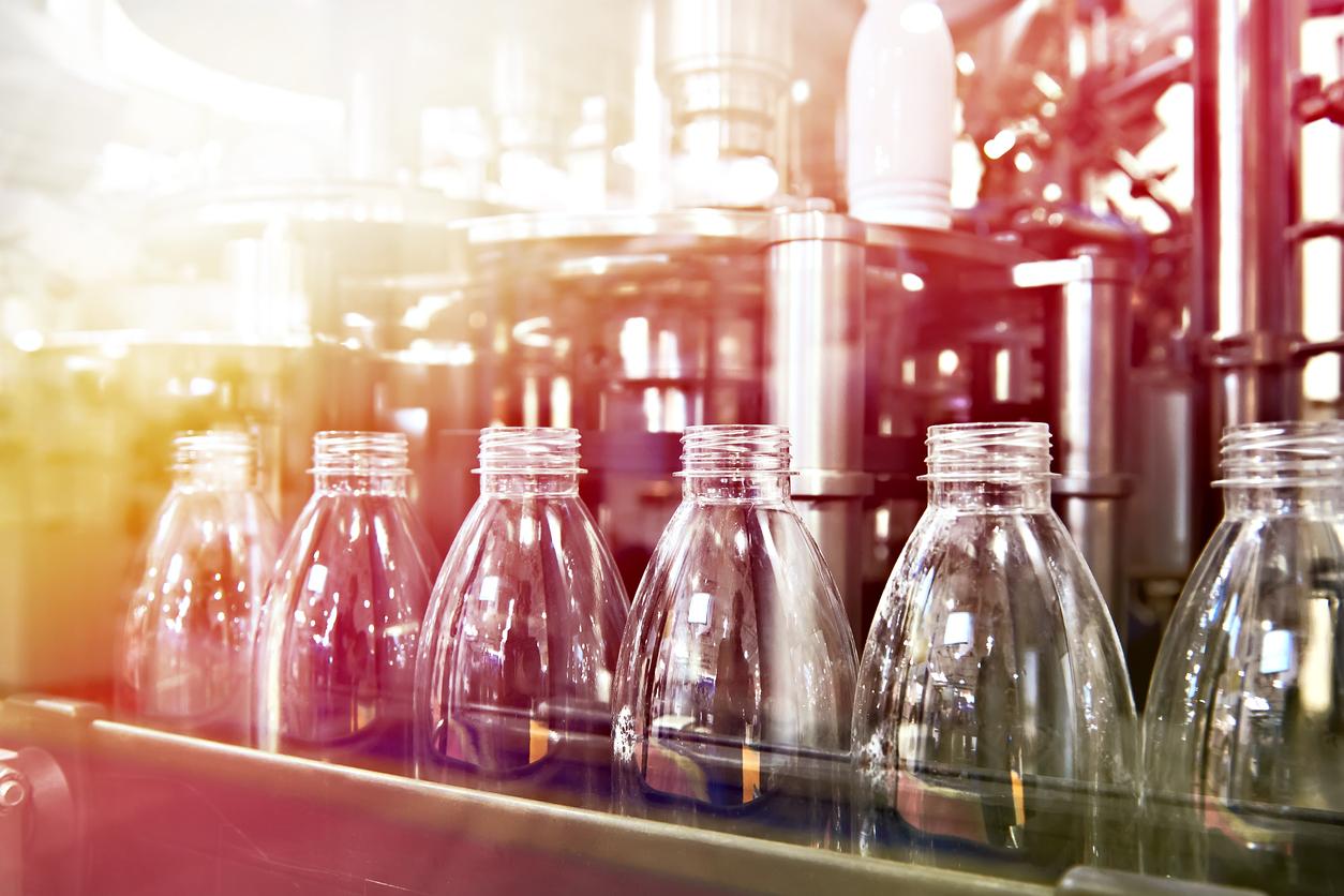 how does vinegar affect environment bottling