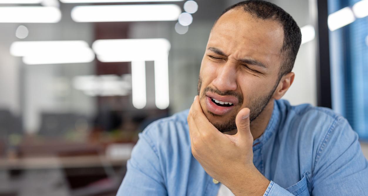 What is the strongest natural antibiotic for a tooth infection 