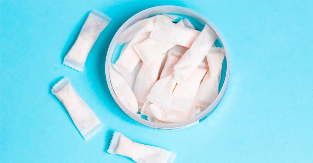 can-you-swallow-zyn-spit-safety-hazards-explained
