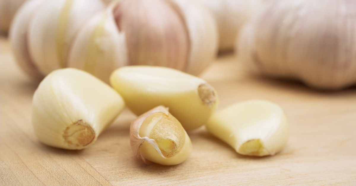 Will Rubbing Garlic on Your Face Help Your Acne?