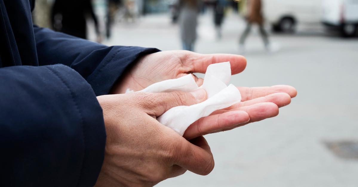 How to Turn Baby Wipes Into Sanitizing Wipes