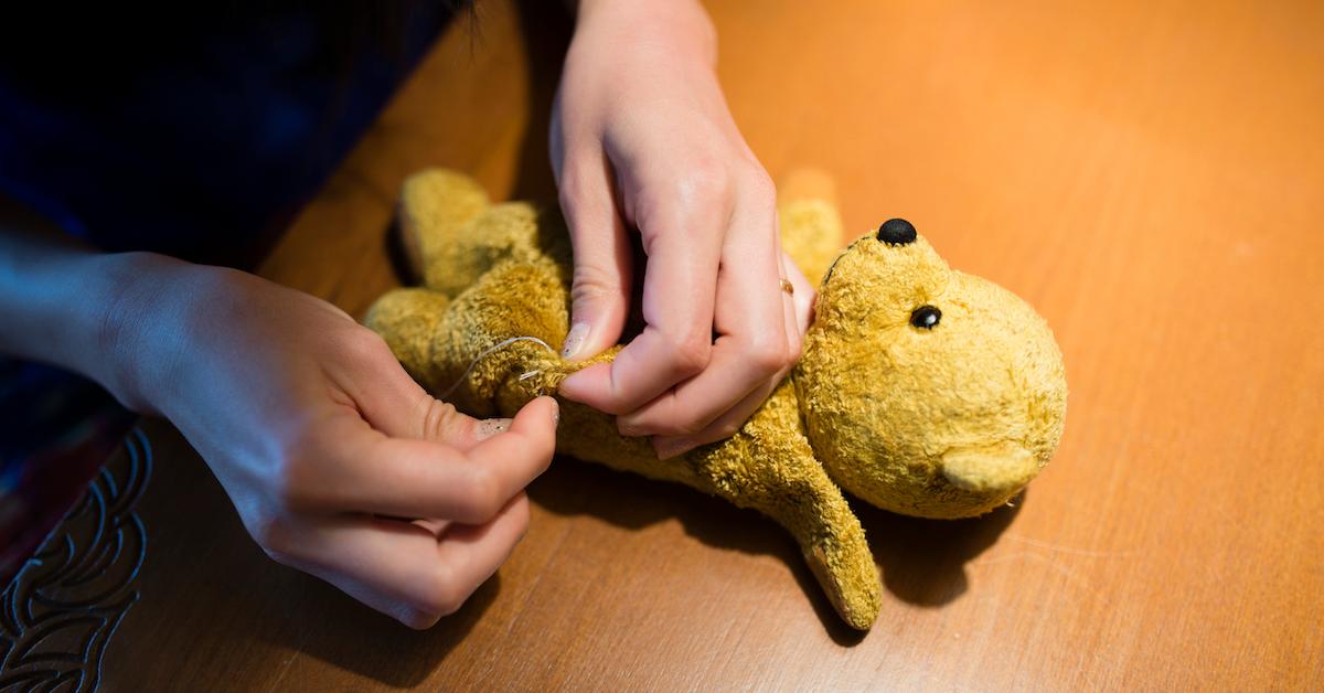 How to Repair a Stuffed Animal: Restuffing 