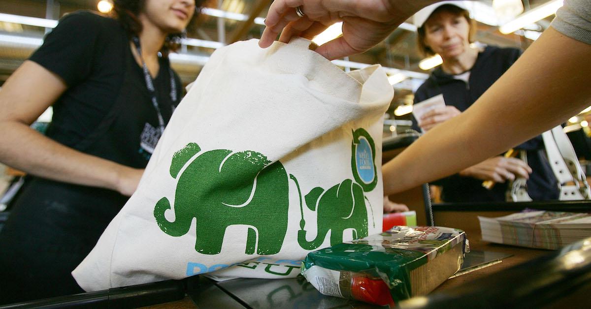 New York State Is Banning Plastic Bags Starting in 2020