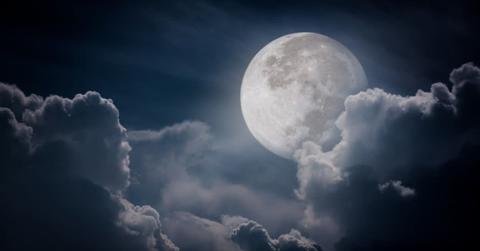 Faint glow of the Moon obscured by shadows and cloud cover (Representative Cover Image Source: Getty Images | KDShutterman)
