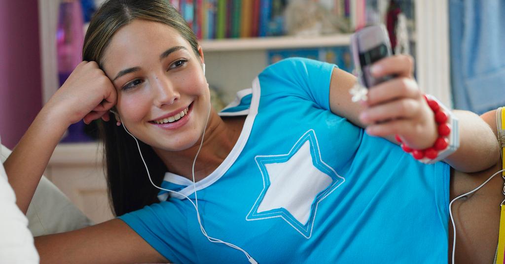 How Much Energy Does Dark Mode Actually Save? What You Should Know